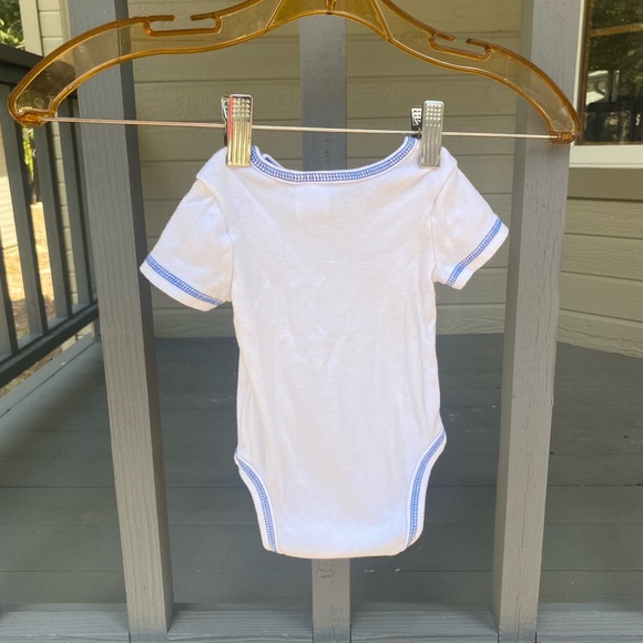 GUESS Blue & White 3M Infant Onesie - Picture 4 of 5